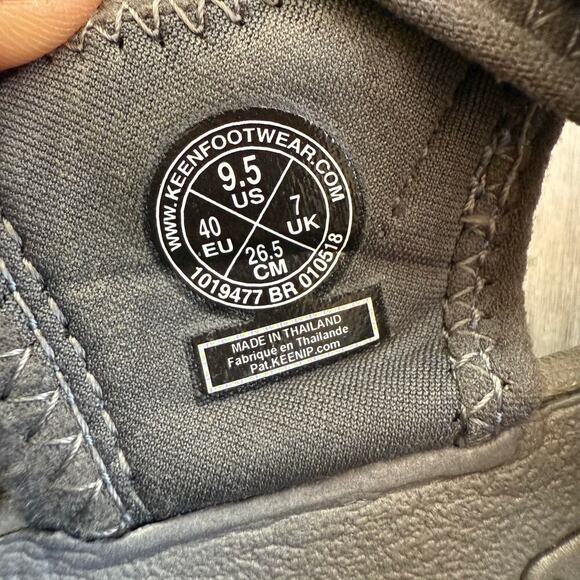 KEEN Whisper Sandals Womens 9.5 Pink Strappy Hiking Camping Outdoor Waterproof - Picture 13 of 13